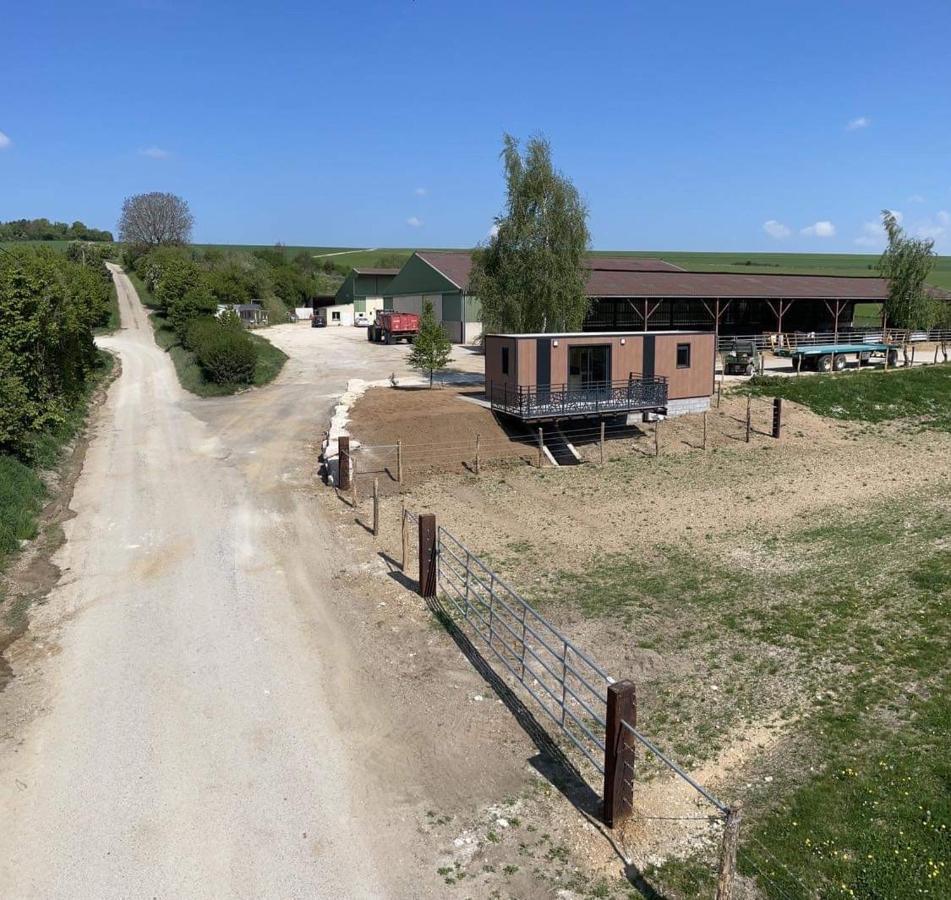 Villa Au Coeur De La Ferme 2 Lacroix-sur-Meuse Exterior foto